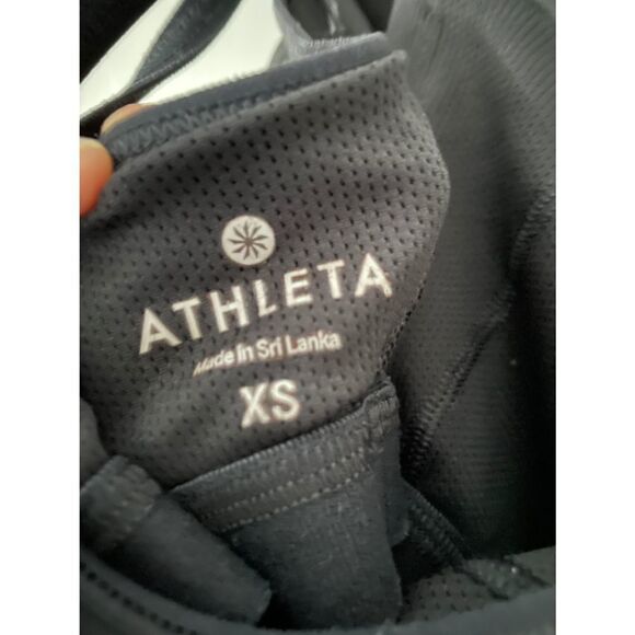 Athleta Racerback black tank w/shelf bra XS - Picture 4 of 4